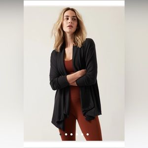 Athleta Pranayama Restore Wrap
